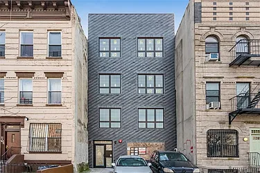 Rented by Level Group