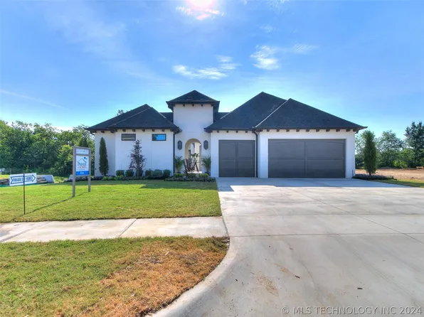 11245 S Fir Ave W, Jenks, OK 74037