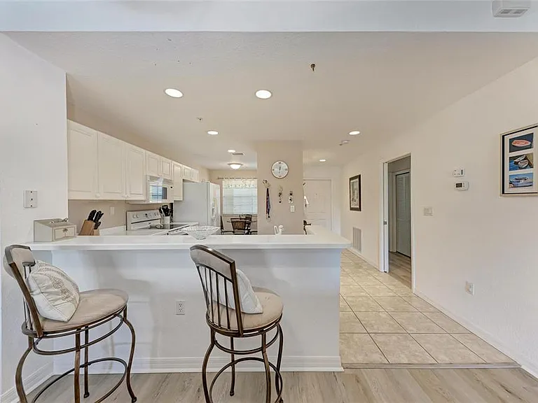 6326 Grand Oak Cir #203 — Photo 12