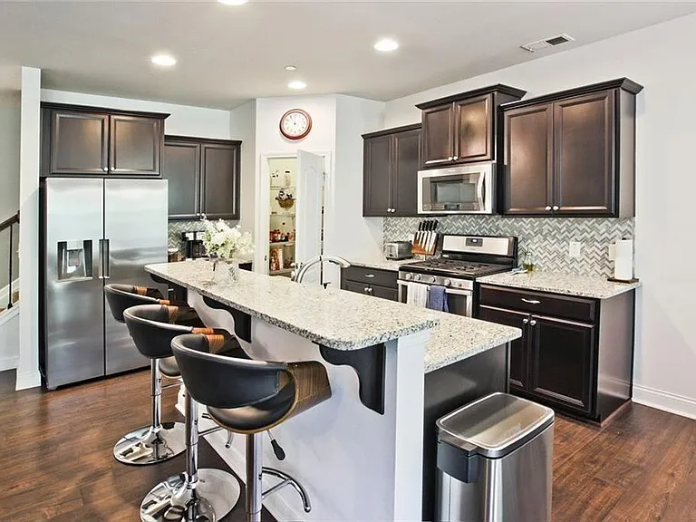 112 Davina Dr — Photo 13