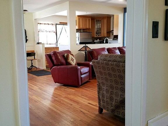 5th image of 3548 Senasac Ave