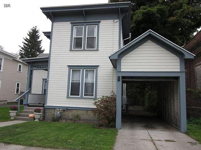 1st image of 14 Franklin St