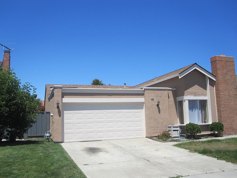 1st image of 6297 Quartz Pl