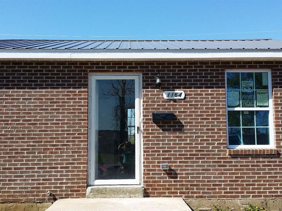 2nd image of 1164 Vine St