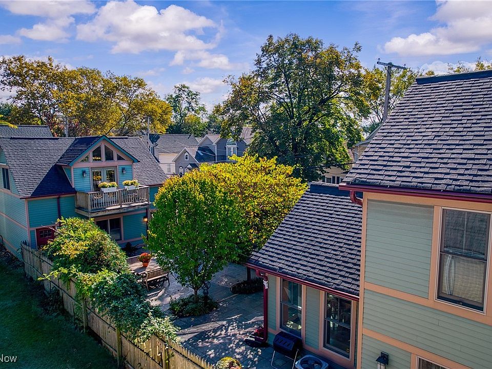 2nd image of 2633 W 11th St