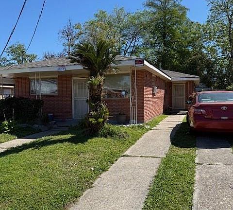 3rd image of 4517 Rosemont Pl