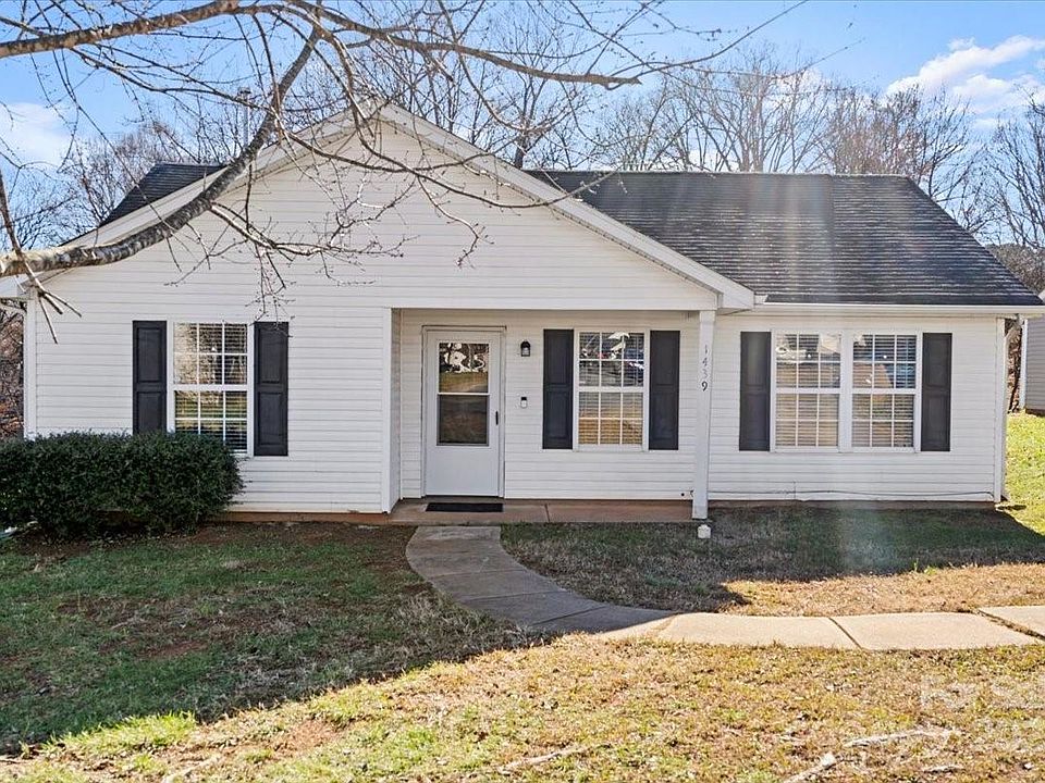 1st image of 1439 Clooney Ln