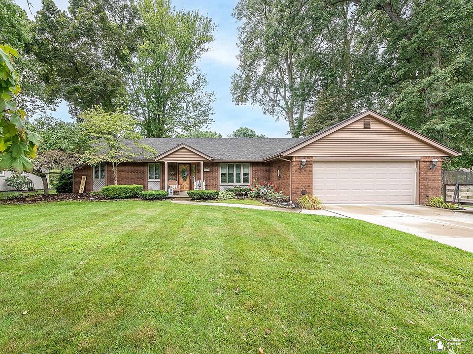 1st image of 1577 Tennyson Dr