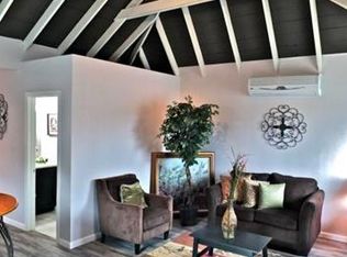 5757 Whitnall Hwy, North Hollywood, CA 91601