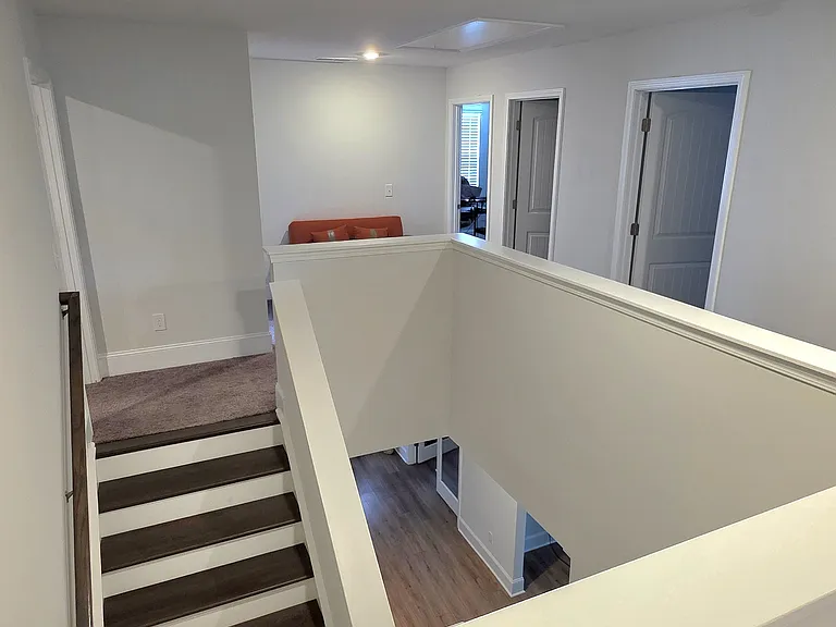 121 Horace Ct — Photo 4