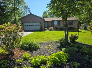 107 Scott Creek Rd, Crossville, TN 38571
