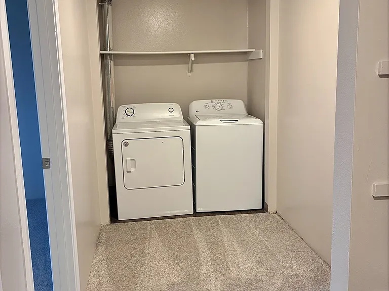 Canby Gardens Townhomes — Photo 8