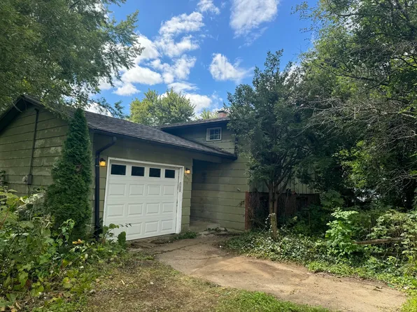 4488 Ratcliffe Dr, Belvidere, IL 61008