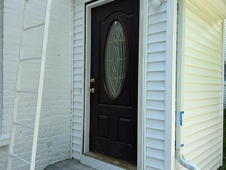 50 S Montgomery St #4 — Photo 1