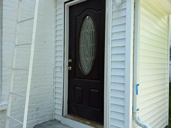 50 S Montgomery St, Walden, NY