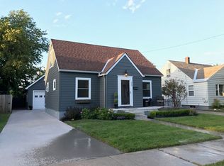 325 E Park St, Marquette, MI 49855