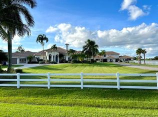 15411 Palma Ln, Wellington, FL 33414