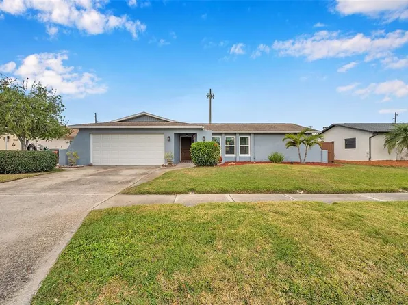 12137 Orange Blossom Dr, Seminole, FL 33772