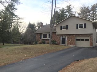 23 Trice Dr, Clifton Park, NY 12065