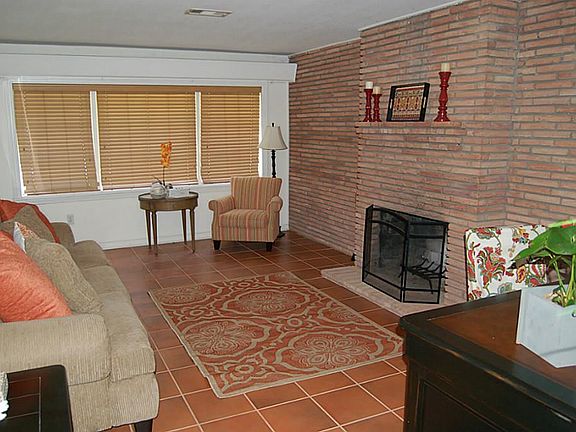 2nd image of 202 E Forest Ave