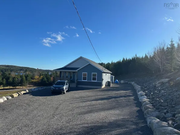 9118 Highway 316, Loch Katrine, NS B0H 1M0