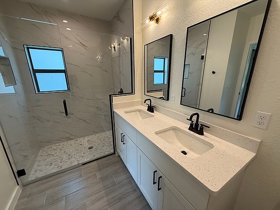 5th image of 3764 Cinderella Rd
