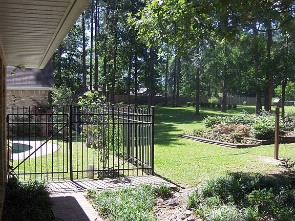 Garden & Pool Enclosure