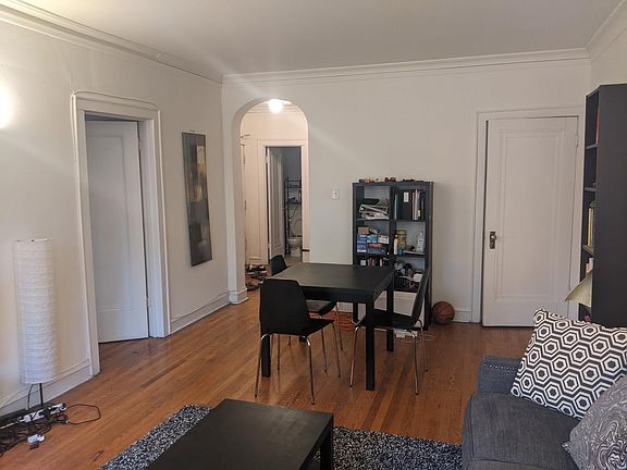 2nd image of 2053 W North Ave