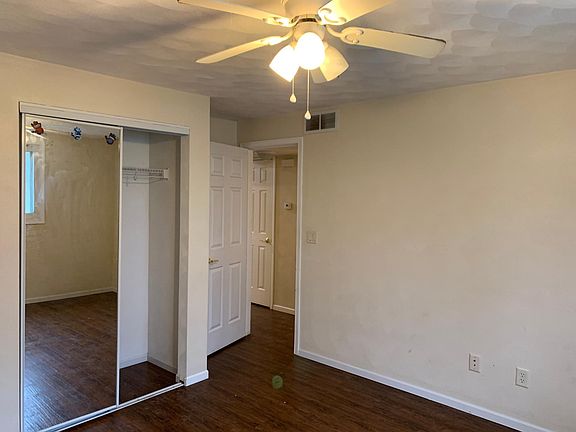 4th image of 4794 11th St APT 103
