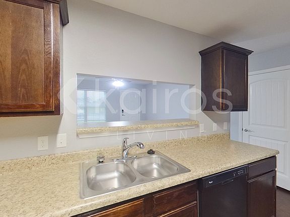 5th image of 5006 E Thomas St #B