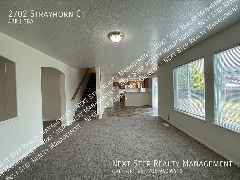 2702 Strayhorn Ct — Photo 5