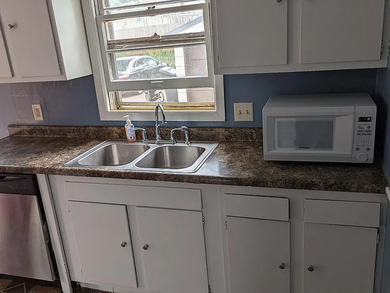 1652 McAfee St — Photo 13