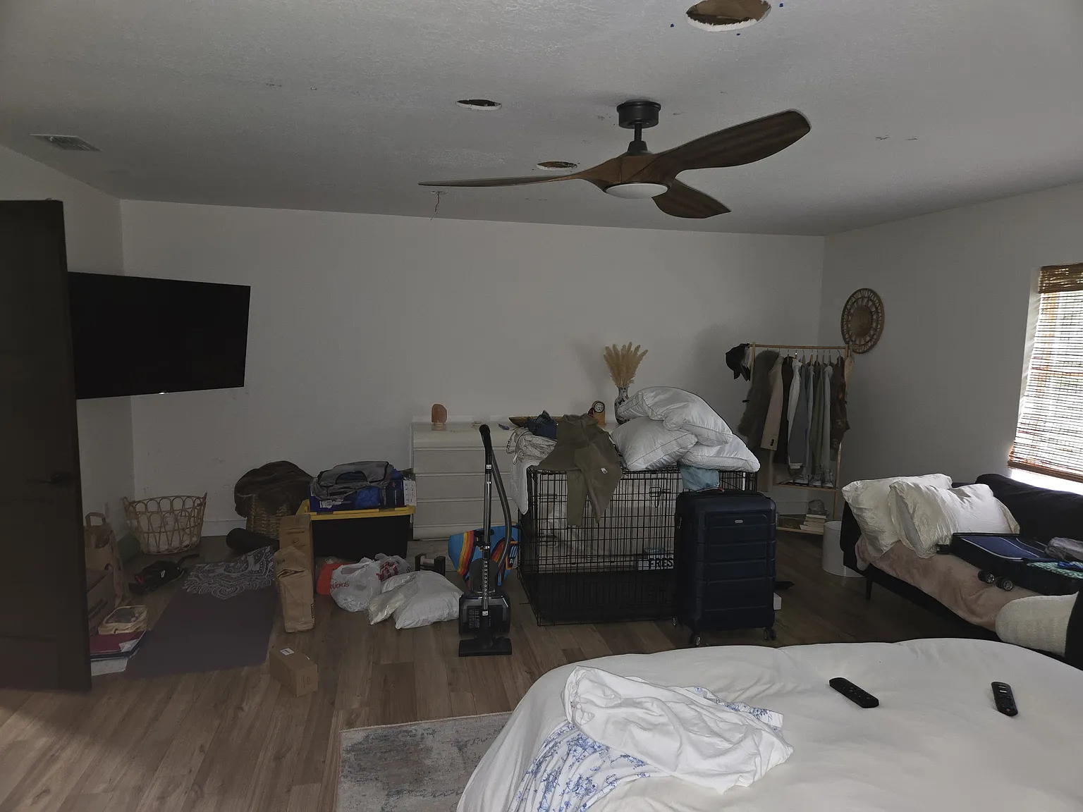 4 bed, 2490 sqft, $2,700 — Photo 4