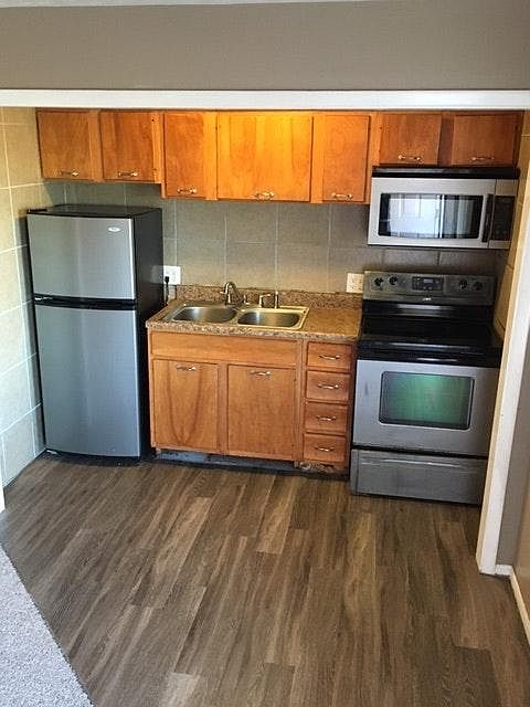 1st image of 3027 Chicago Cir APT 7