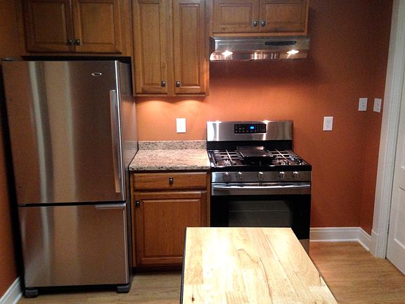 Remolded kitchen, granite counters, island, stainless applia
