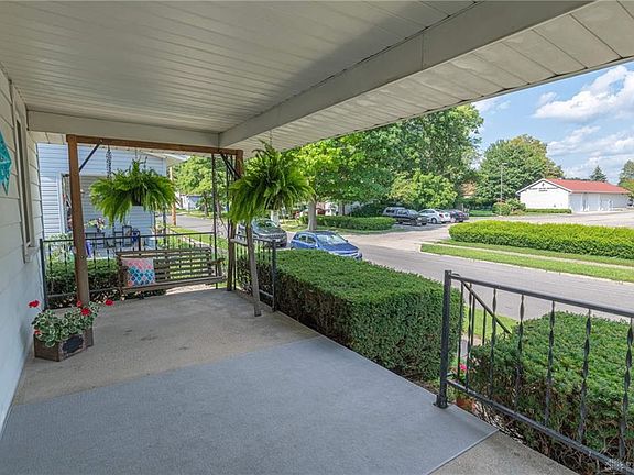 2nd image of 2739 Martel Dr