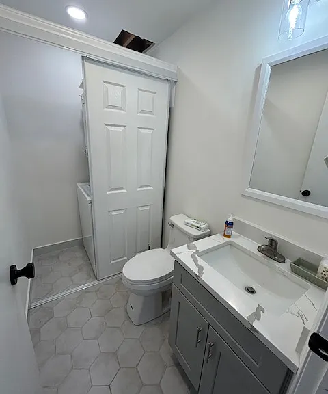 800 Bloomfield Ave #202 — Photo 4