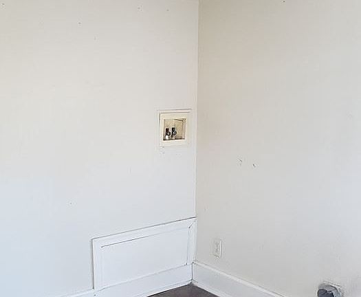 2nd image of 328 N High St APT 2