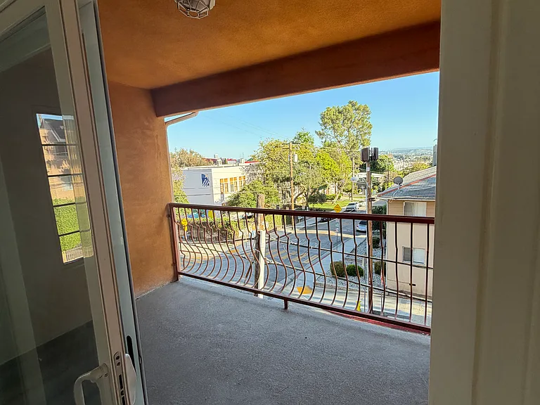 1001 Hammond St — Photo 4