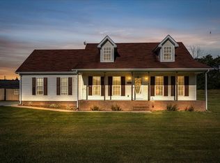 151 Rileys Bend Rd, Lynchburg, TN 37352