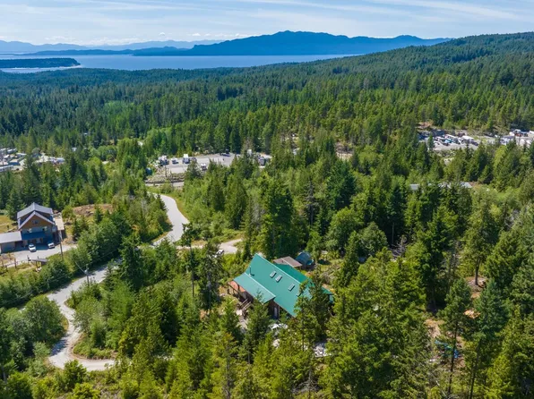 9340 Stephens Way, Sunshine Coast, BC V7Z 1G9