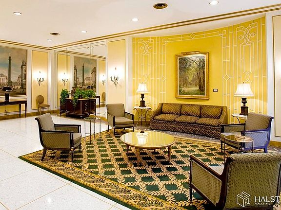 5th image of 60 W 57th St APT 10E