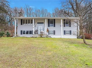 16 Old Town Rd, Monroe, NY 10950