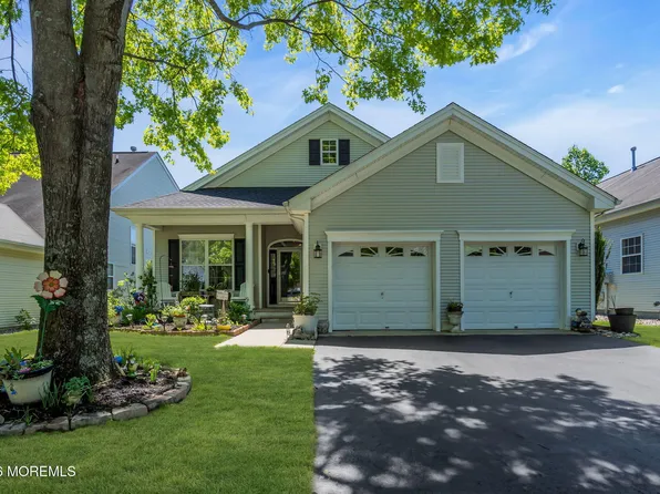 53 Silverside Road, Lakewood, NJ 08701