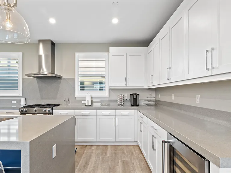 2741 Via Avella Dr — Photo 38