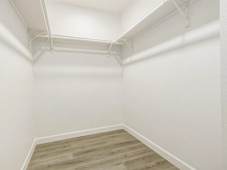 2305 Sakowitz St #B — Photo 7