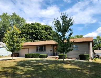 105 Birch St, Prophetstown, IL, 61277