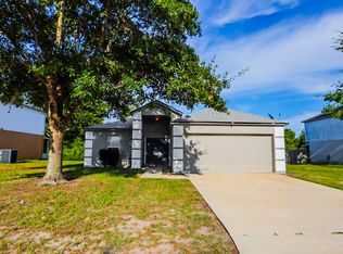 7063 Prosperity Park Rd E, Jacksonville, FL 32244