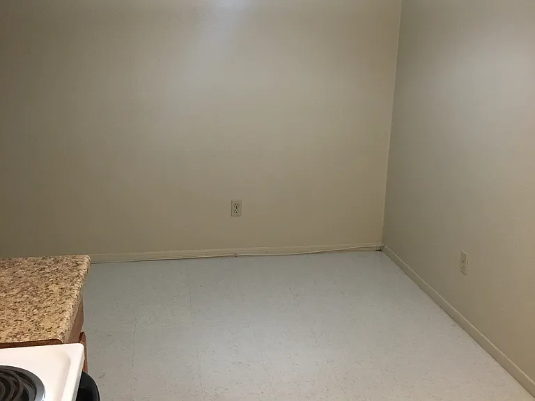 Side view dining area