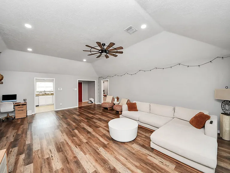 20923 Moor Lily Ct — Photo 11